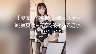 台湾SWAG『希希』饥渴AV女优双肉棒肌肉猛男一前一后夹击