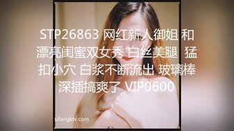 嫖妓哥酒店约啪艺术院校甜美漂亮的小美女啪啪,性感大白腿掀开短裙就摸逼,美女开始害羞躲闪后来全程配合