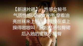 小宝寻花牛仔裤性感网红脸妹子，口交舔弄近距离拍摄侧入猛操晃动奶子，被操的呻吟连连非常诱人