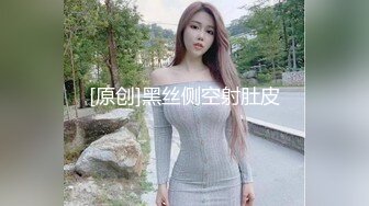 TWTP 游乐场女厕全景偷拍几个撅着屁股嘘嘘的高颜值美女2 (4)