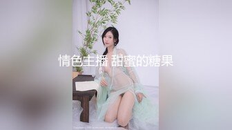 商城厕所TP美容店漂亮的老板娘嘘嘘