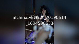   国内母子乱伦穿豹纹开档裤B上带珍珠链子的妈妈淫语不断刺激儿子最后儿子爆发射她母亲B里满满的一管精液