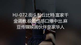 【新片速遞】 熟女人妻 在厨房弄点心 大吊老公想要了吃鸡舔逼 上位骑乘很卖了 被无套输出 内射 