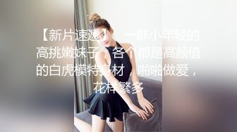  才艺主播小白兔吖精彩激情扭腰抖奶骚弄舞姿硬是把白发老头鸡巴给诱惑硬了脱光光