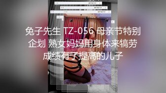 浴室の扉を開けっ放しで僕の勃起を誘うお義姉ちゃんの洗い尻に我慢できず…後ろから即ハメ！