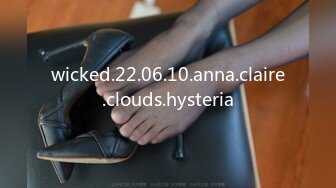 wicked.22.06.10.anna.claire.clouds.hysteria