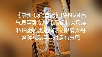 风骚小少妇露脸勾搭小哥激情啪啪，口交大鸡巴让小哥无套